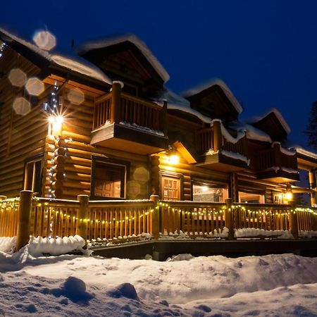 فيلا Castle Mountain Chalets المظهر الخارجي الصورة