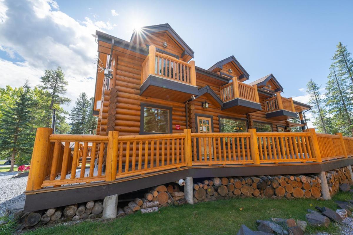 فيلا Castle Mountain Chalets المظهر الخارجي الصورة